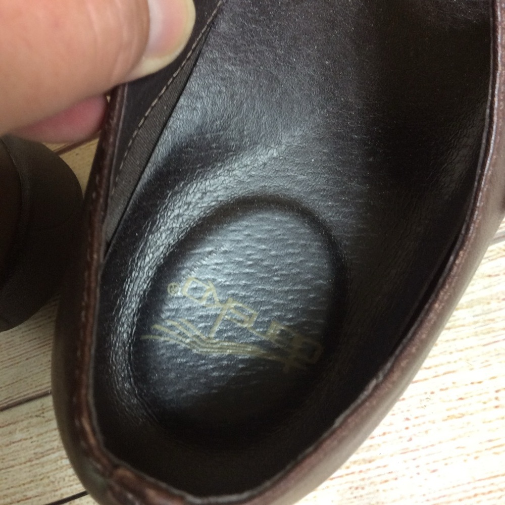 Dansko brown, leather embroidered Mary Jane. Size 40.  Size 10 - Picture 9 of 11
